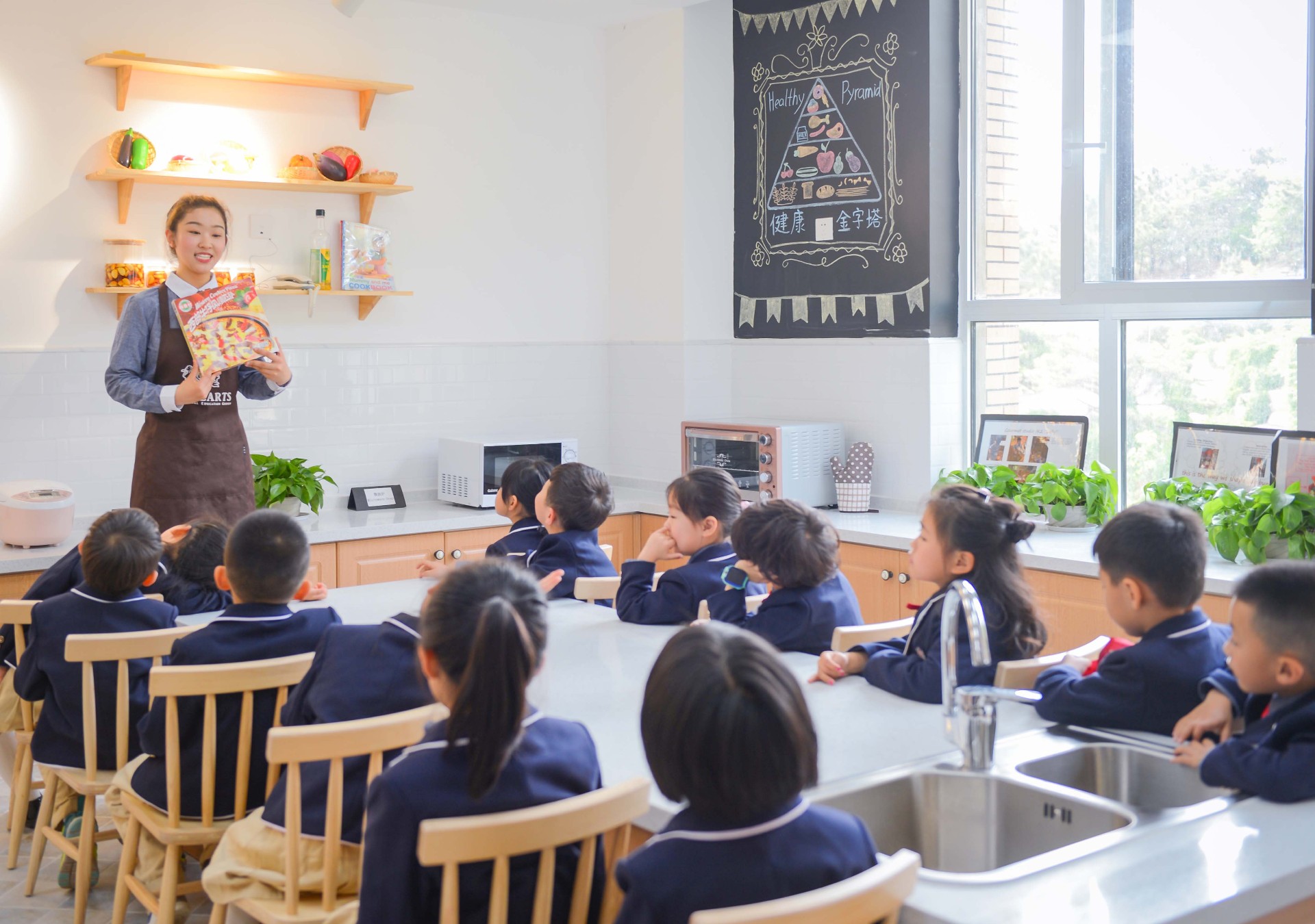 童心万向国际李沧幼儿园(图6)