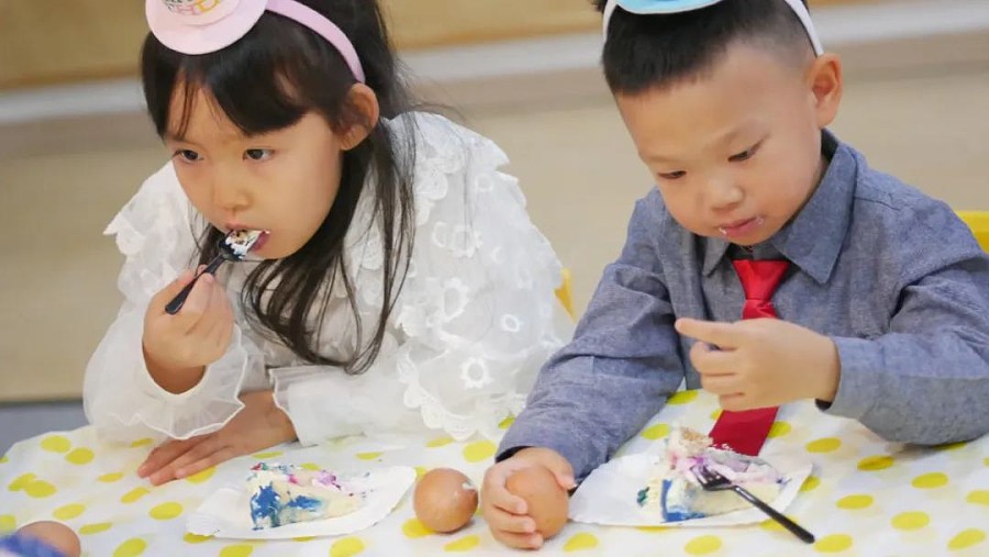感恩有你，伴我成长——童心万向国际崂山幼儿园11月宝宝主题生日会(图19)