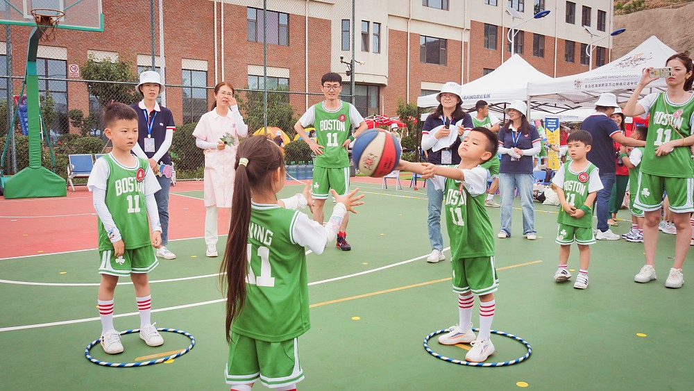 Super Basketball,Go!丨童心万向国际教育集团第一届亲子篮球嘉年华(图31)