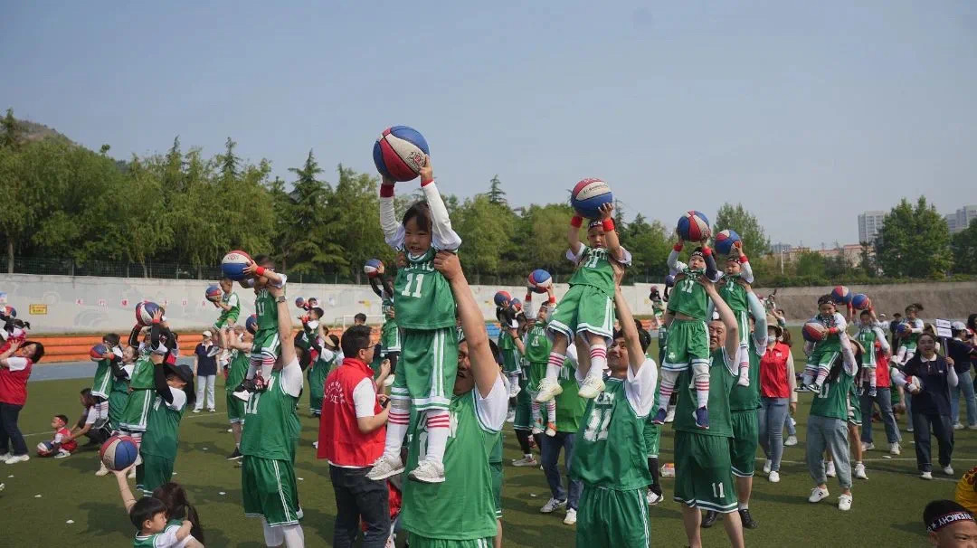 My Childhood With Basketball——童心万向国际教育集团第三届亲子篮球嘉年华(图38)