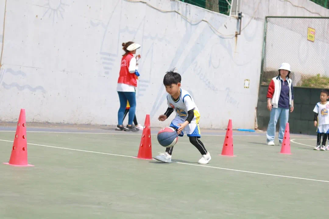 My Childhood With Basketball——童心万向国际教育集团第三届亲子篮球嘉年华(图67)