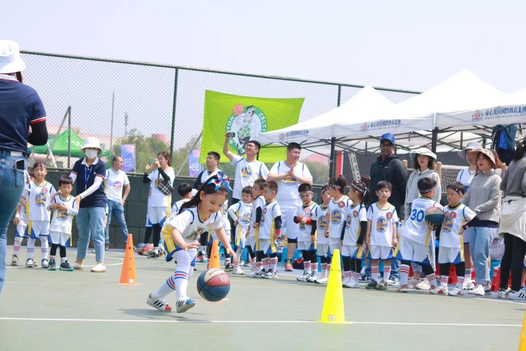 My Childhood With Basketball——童心万向国际教育集团第三届亲子篮球嘉年华(图64)