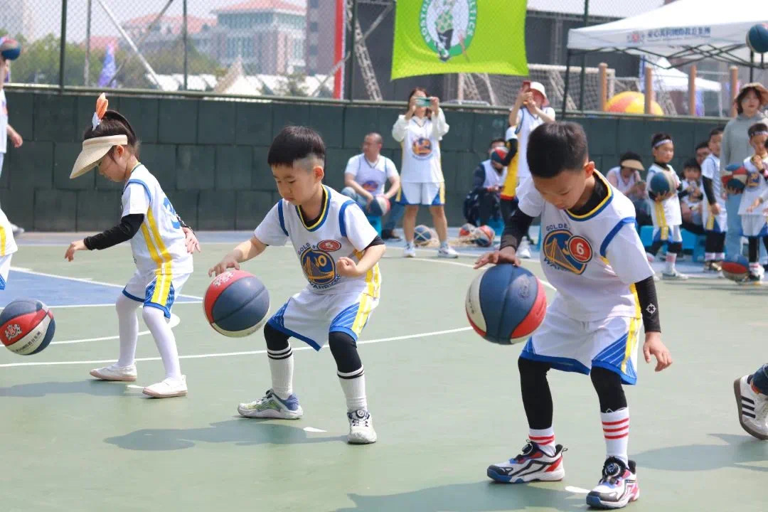 My Childhood With Basketball——童心万向国际教育集团第三届亲子篮球嘉年华(图70)