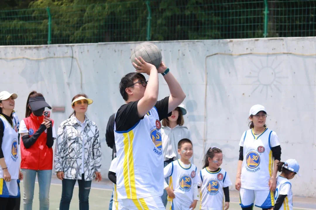 My Childhood With Basketball——童心万向国际教育集团第三届亲子篮球嘉年华(图77)