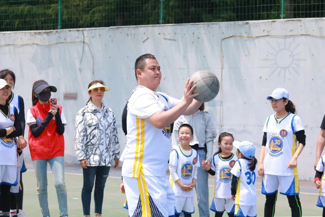 My Childhood With Basketball——童心万向国际教育集团第三届亲子篮球嘉年华(图76)