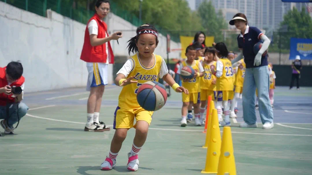 My Childhood With Basketball——童心万向国际教育集团第三届亲子篮球嘉年华(图87)
